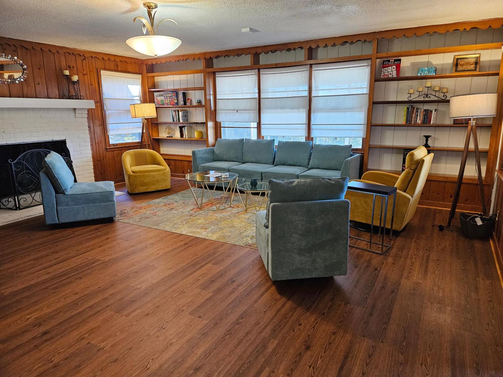 Mins To Graceland Secluded Rambling Ranch Style Home เมมฟิส ภายนอก รูปภาพ